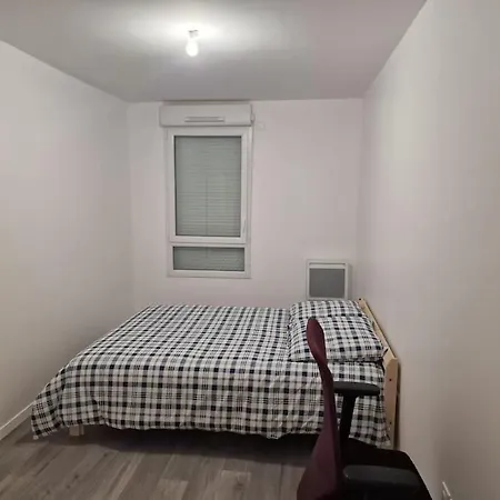 Duplex Avec Terrasse Et Jardin Apartamento Dammarie-lè-Lys